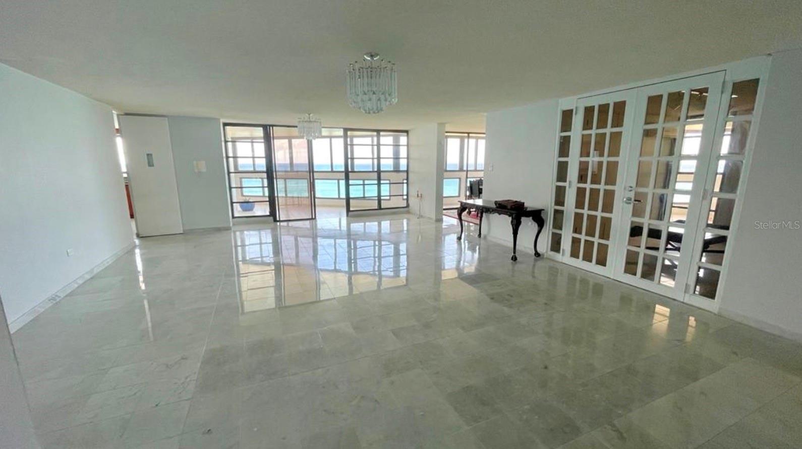 ST. MARY'S PLAZA - Residential