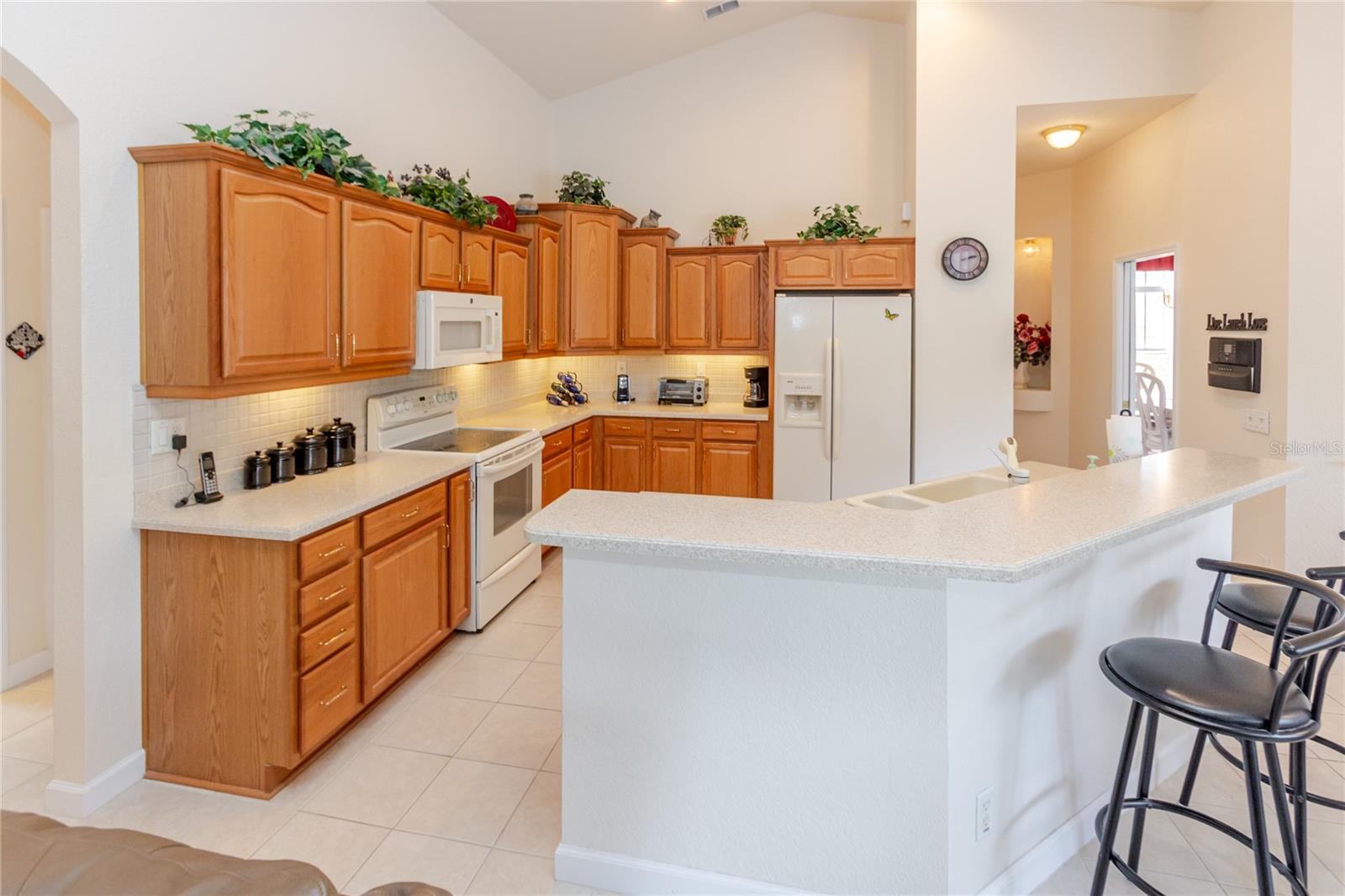 PRISTINE PLACE PH 5 - Residential