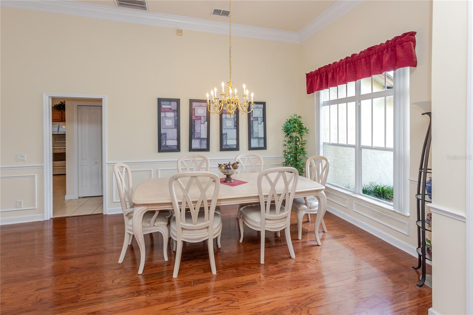 PRISTINE PLACE PH 5 - Residential