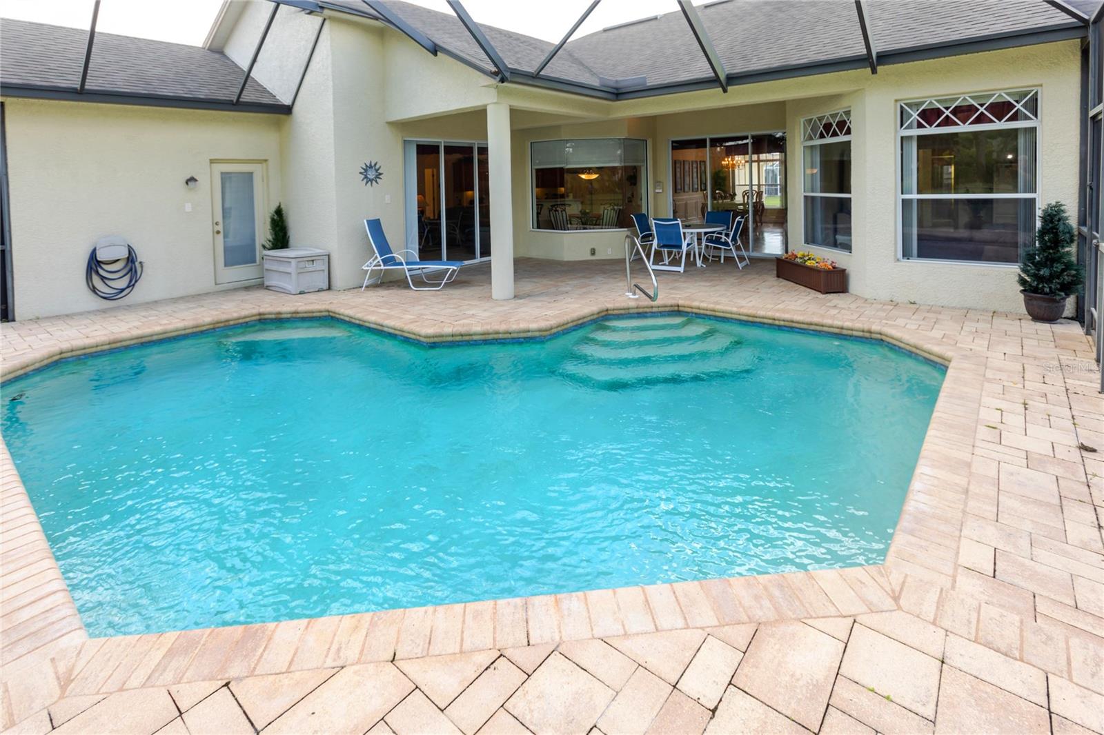 PRISTINE PLACE PH 5 - Residential