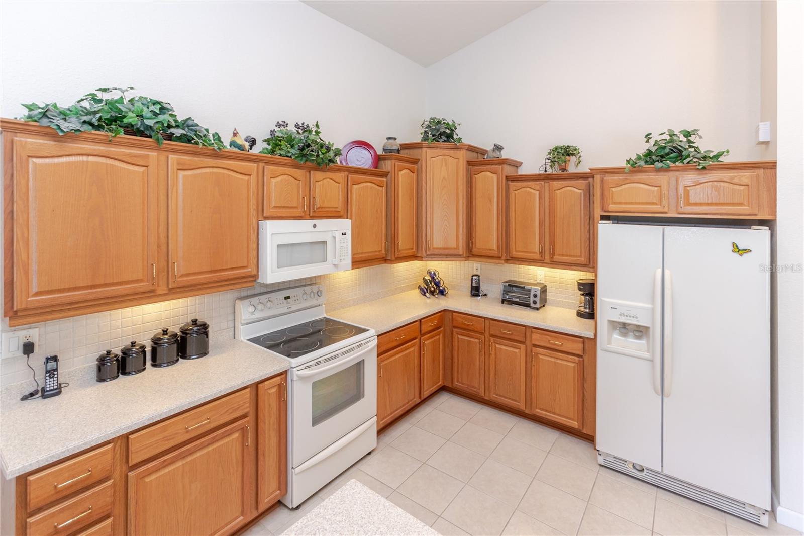 PRISTINE PLACE PH 5 - Residential