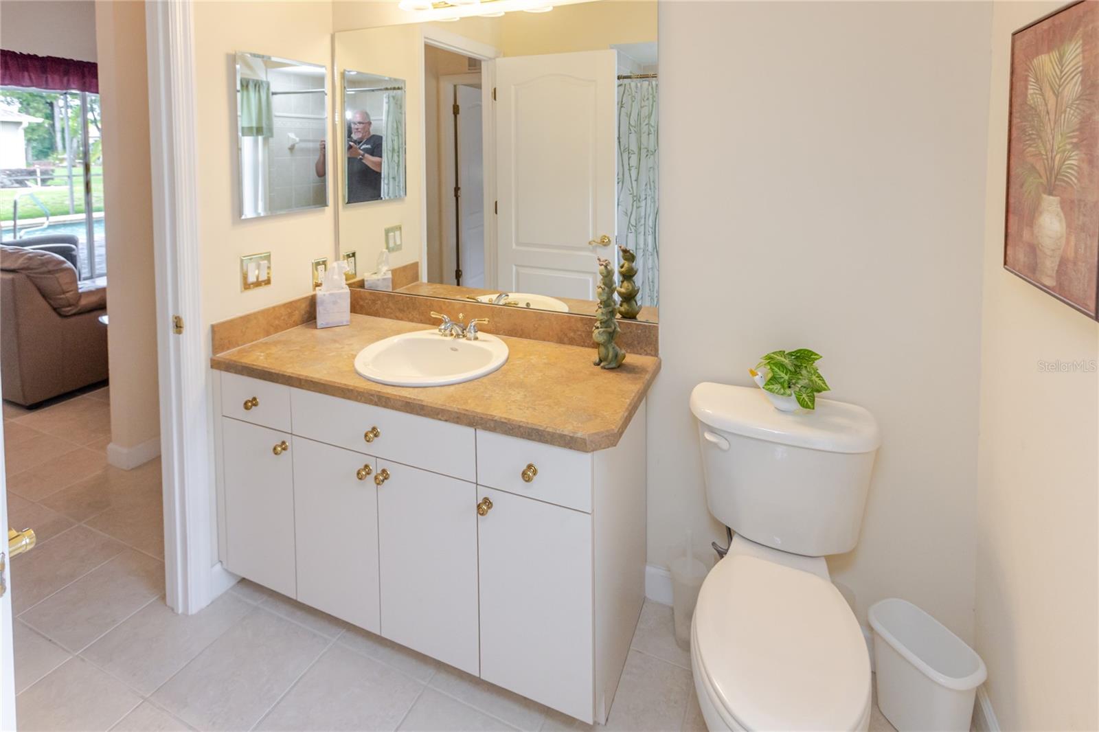 PRISTINE PLACE PH 5 - Residential