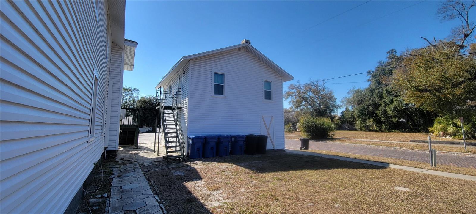 FULLERS SUB - Residential Income