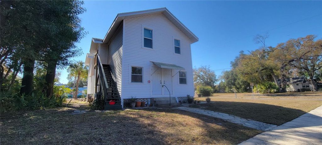 Photo of 1846 2nd Avenue N, St Petersburg, FL 33713 (MLS # TB8476431)