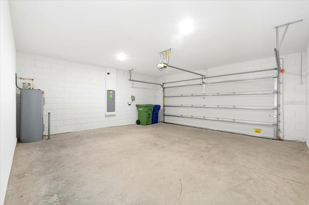PEACE CREEK RESERVE - Residential Lease
