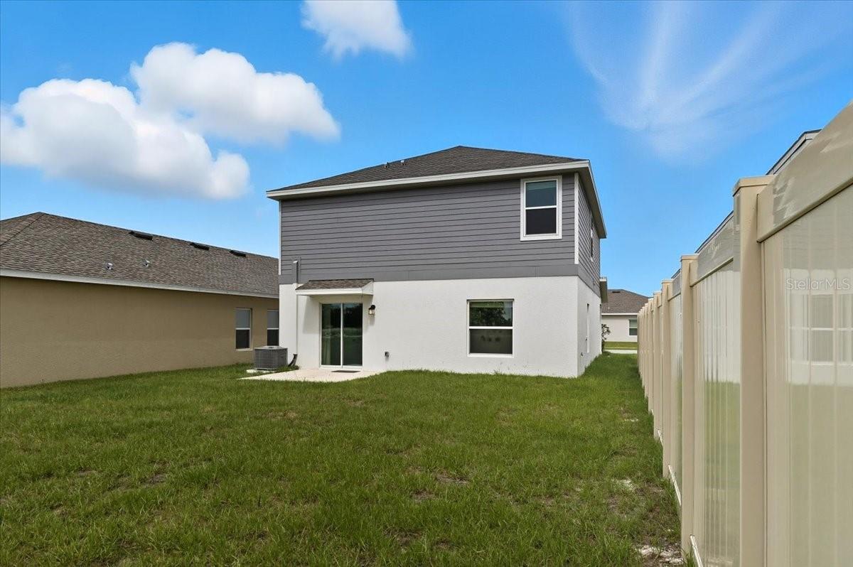 PEACE CREEK RESERVE - Residential Lease