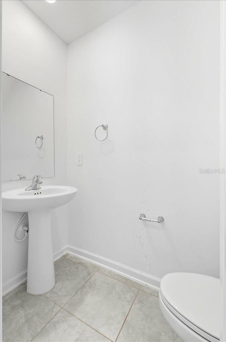 PEACE CREEK RESERVE - Residential Lease