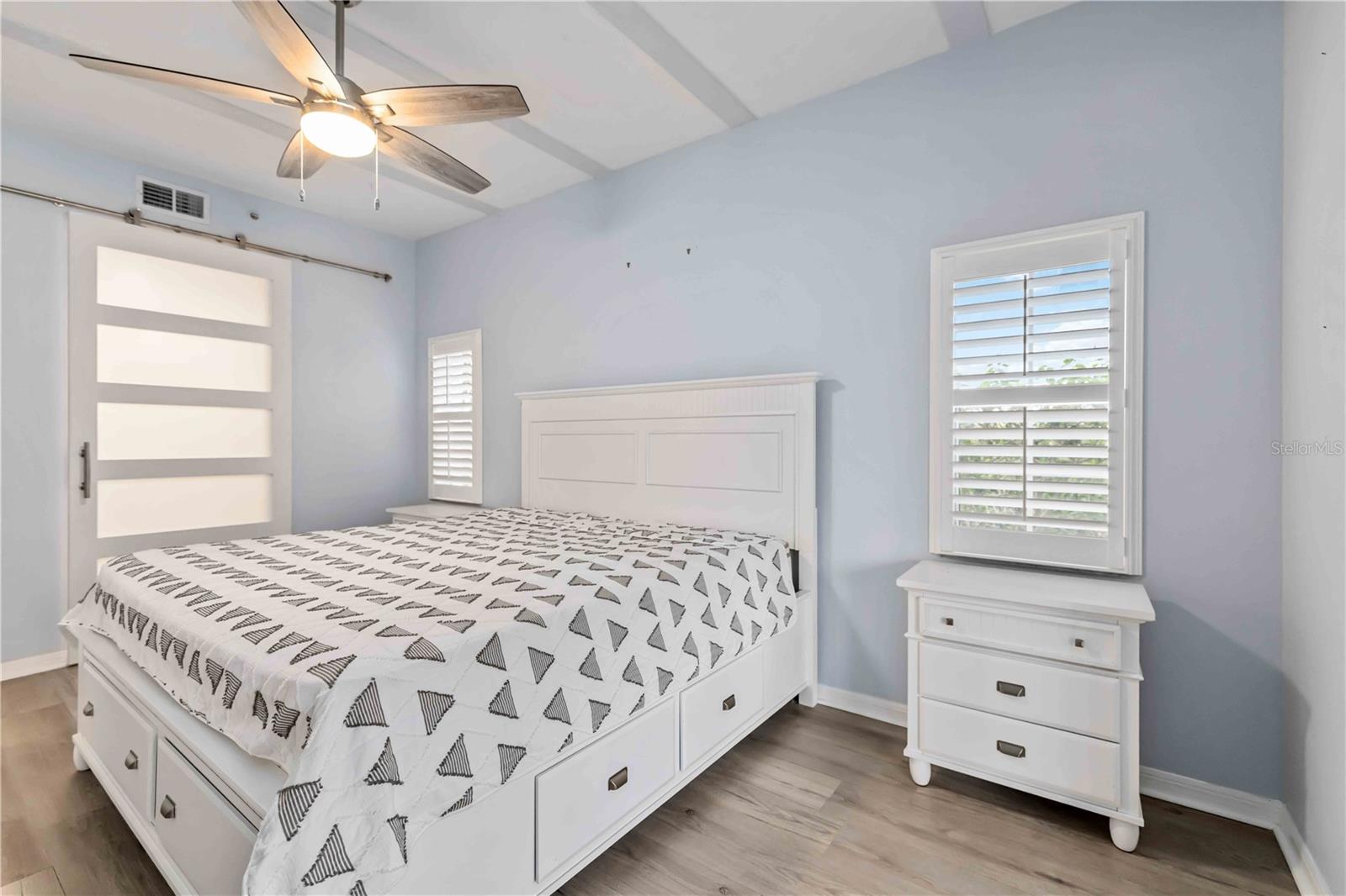 PLAZA DE FLORES - Residential