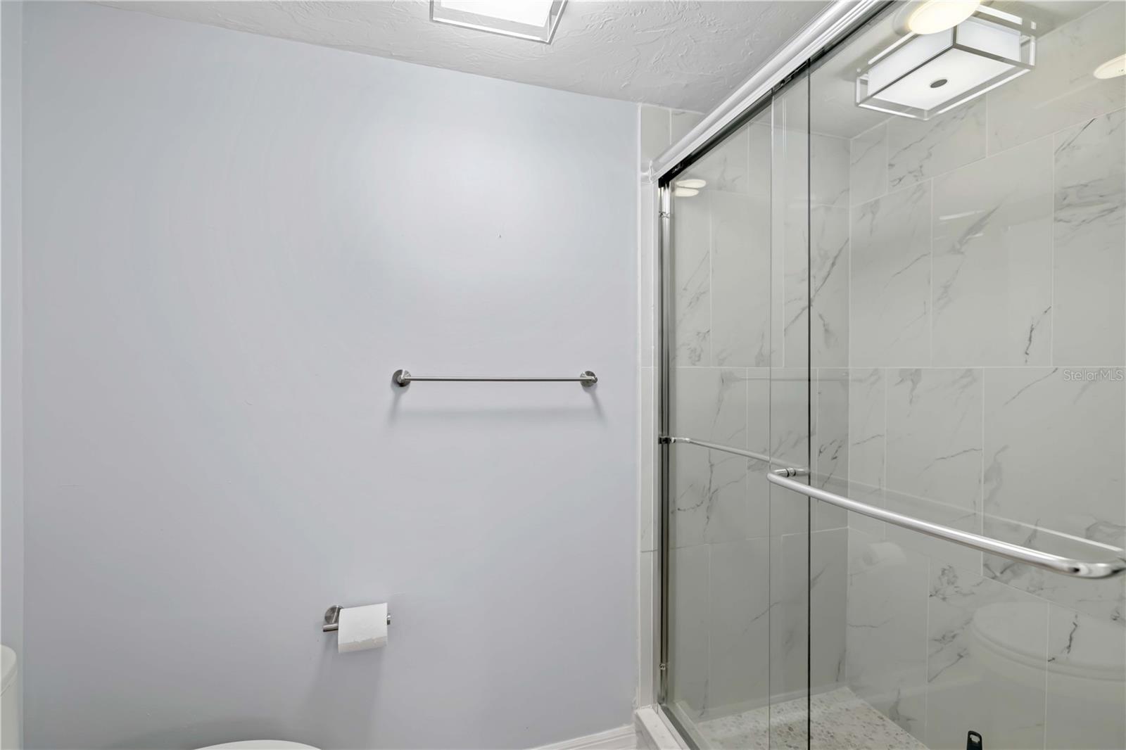 PLAZA DE FLORES - Residential