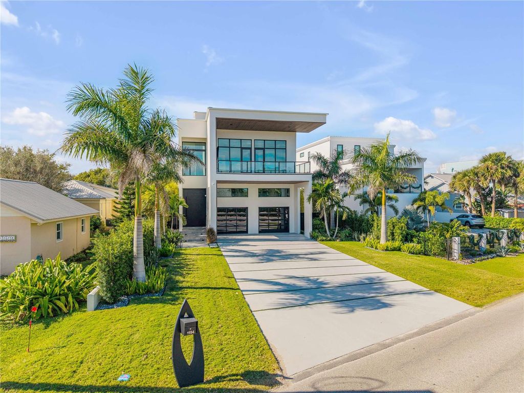 Photo of 1194 N Peninsula Avenue, New Smyrna Beach, FL 32169 (MLS # NS1087119)