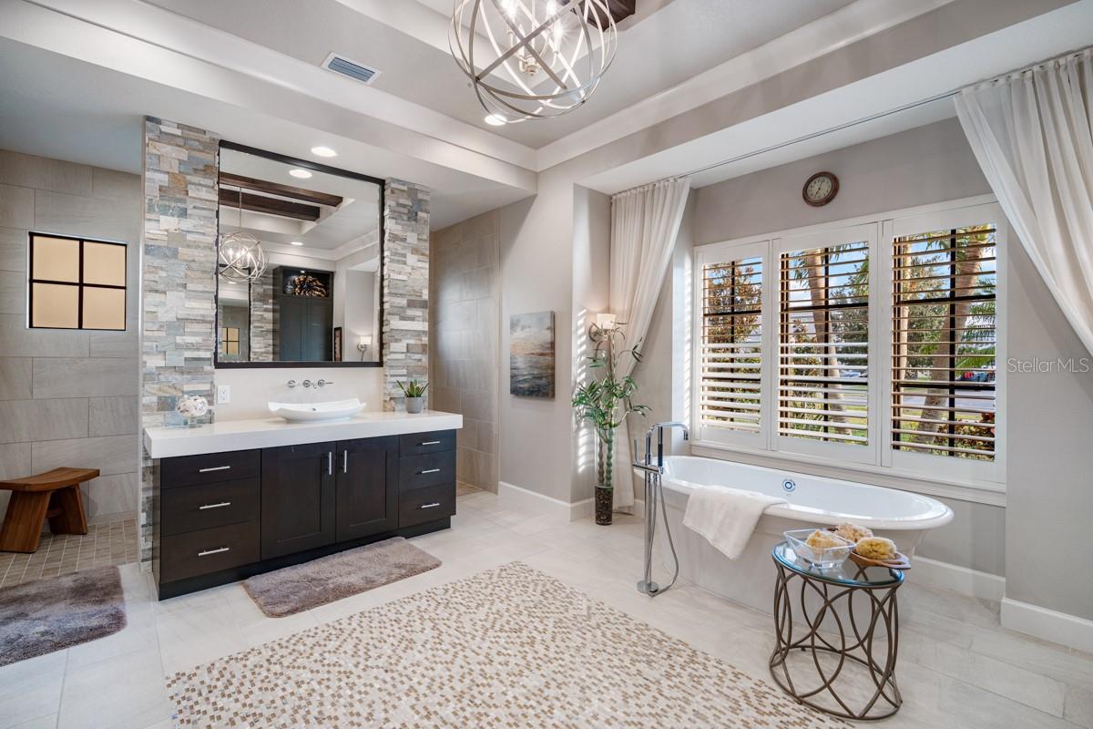 MIRABAY PH 3C-3 - Residential