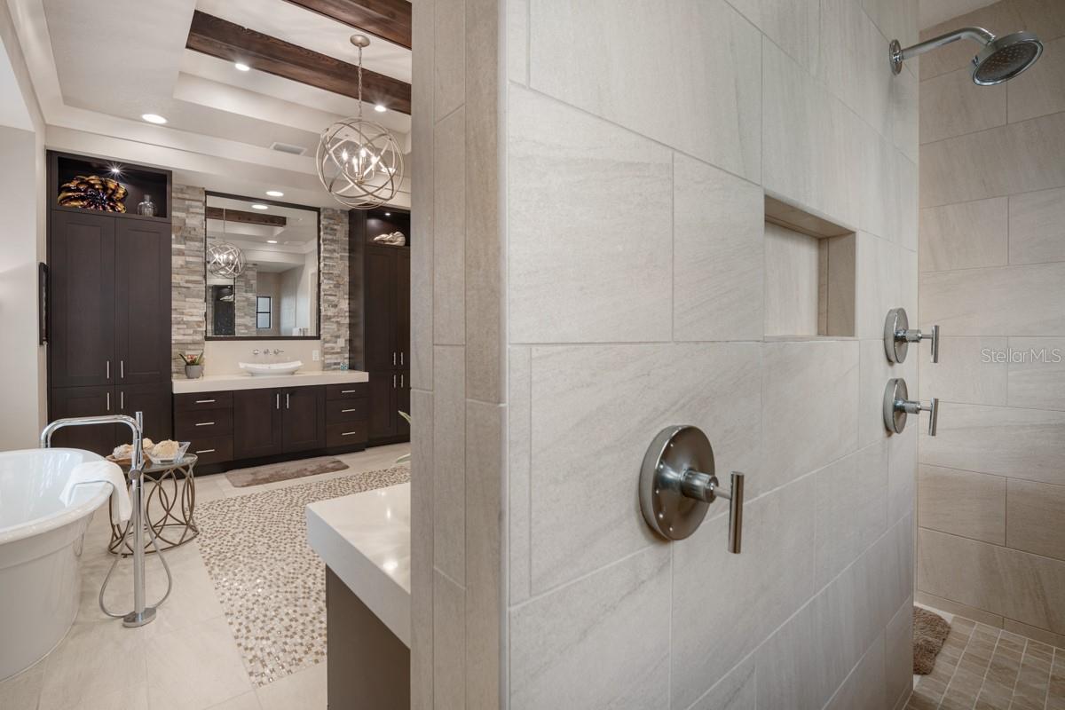 MIRABAY PH 3C-3 - Residential