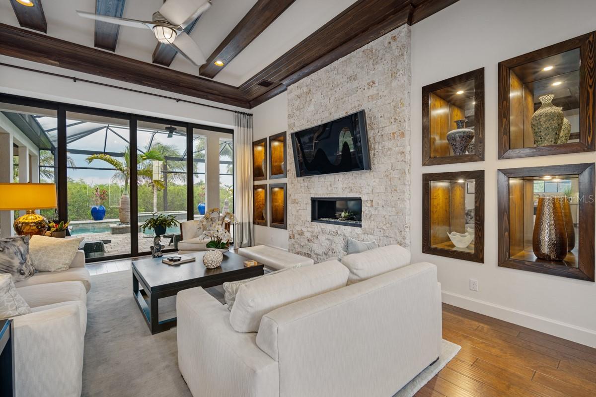 MIRABAY PH 3C-3 - Residential