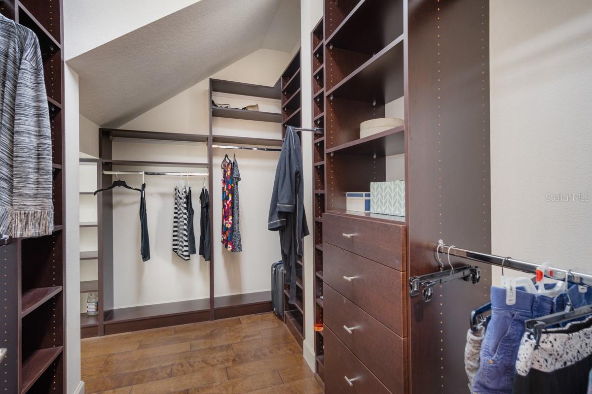 MIRABAY PH 3C-3 - Residential