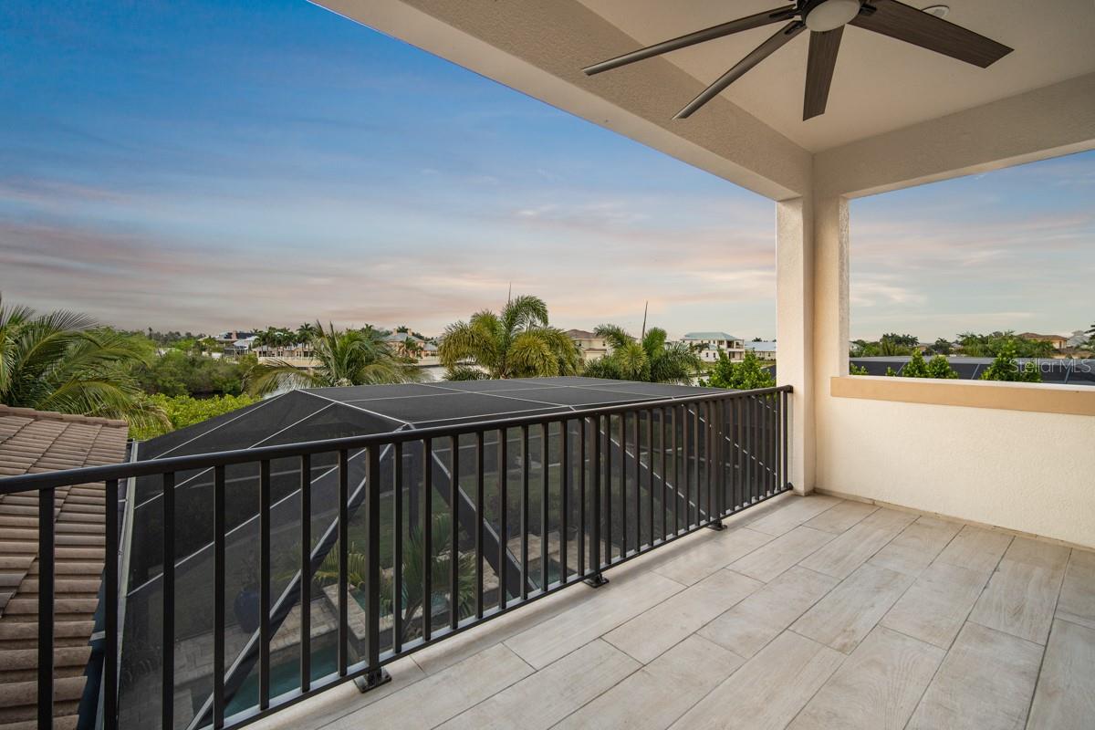 MIRABAY PH 3C-3 - Residential