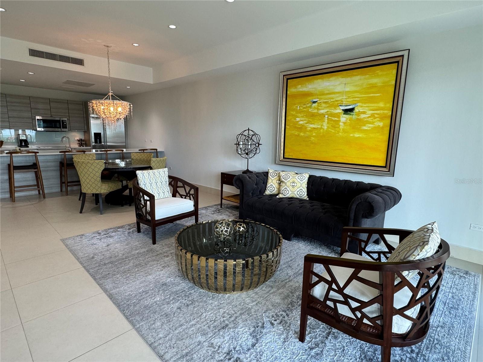 LAS VENTANAS CONDOMINIUM - Residential