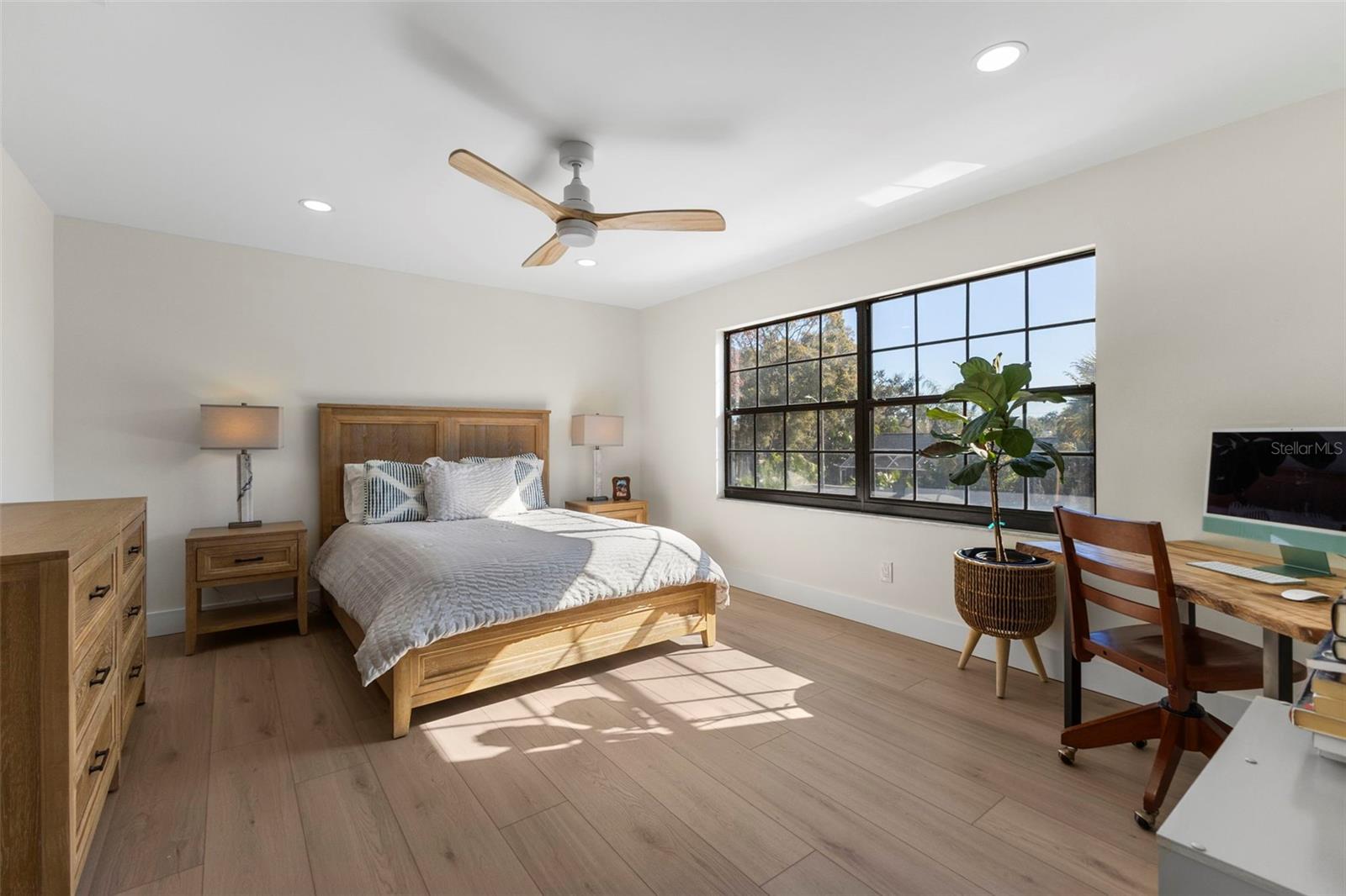 CHEVY CHASE CONDO - Residential