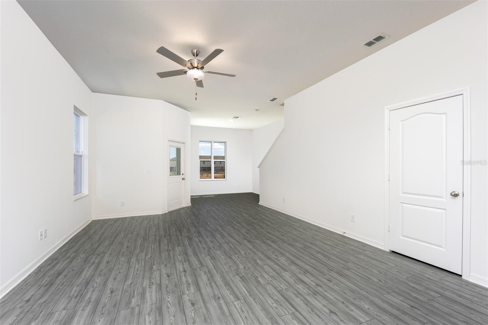 678 POPPY LANE