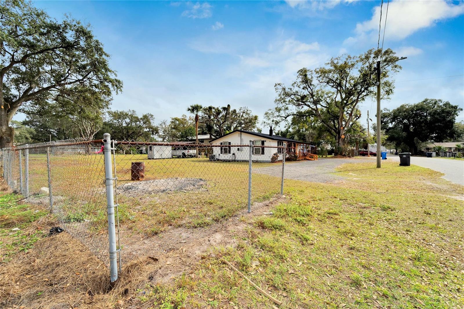 HELLEKES SUB - Residential