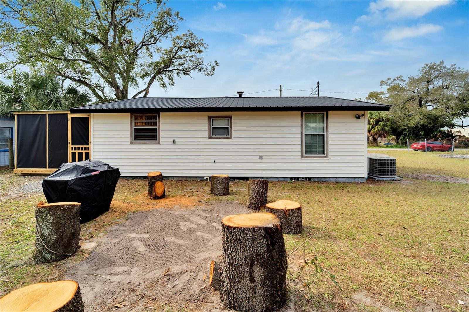 HELLEKES SUB - Residential