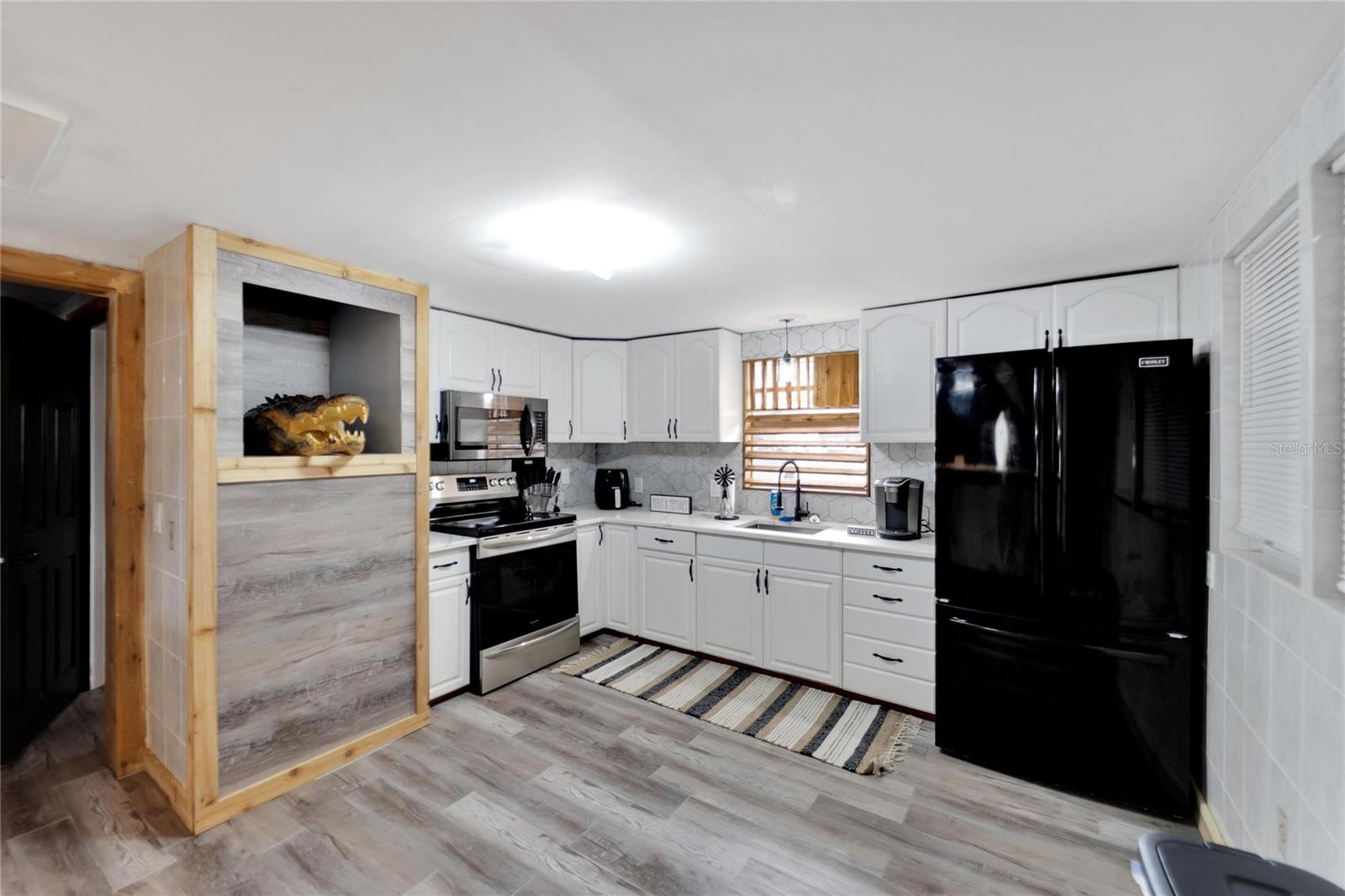 HELLEKES SUB - Residential