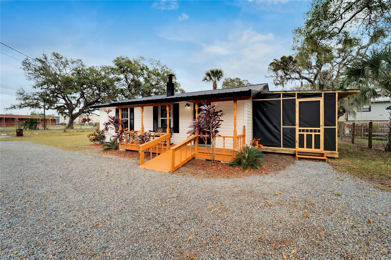 HELLEKES SUB - Residential