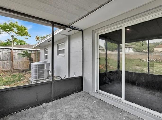 WOODLAND HILLS - Residential