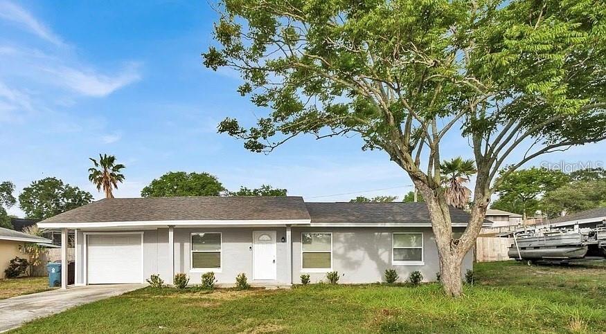 WOODLAND HILLS - Residential