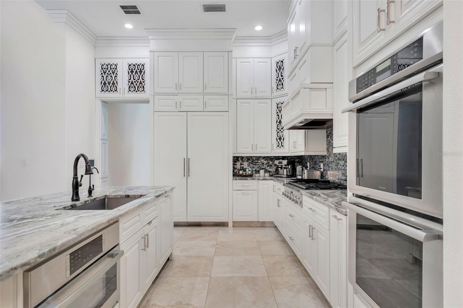 ZADE INC MINOR SUB - Residential