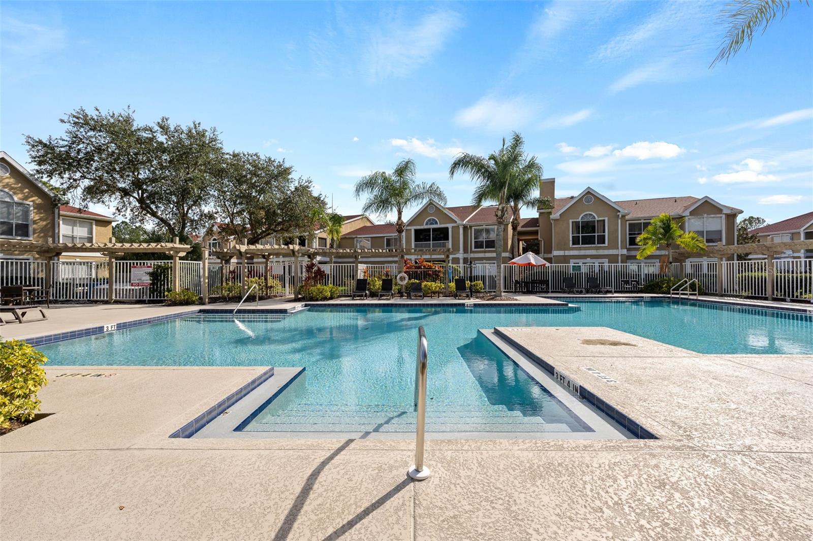 HIGHLANDS AT HUNTERS GREEN A CONDO - Residential