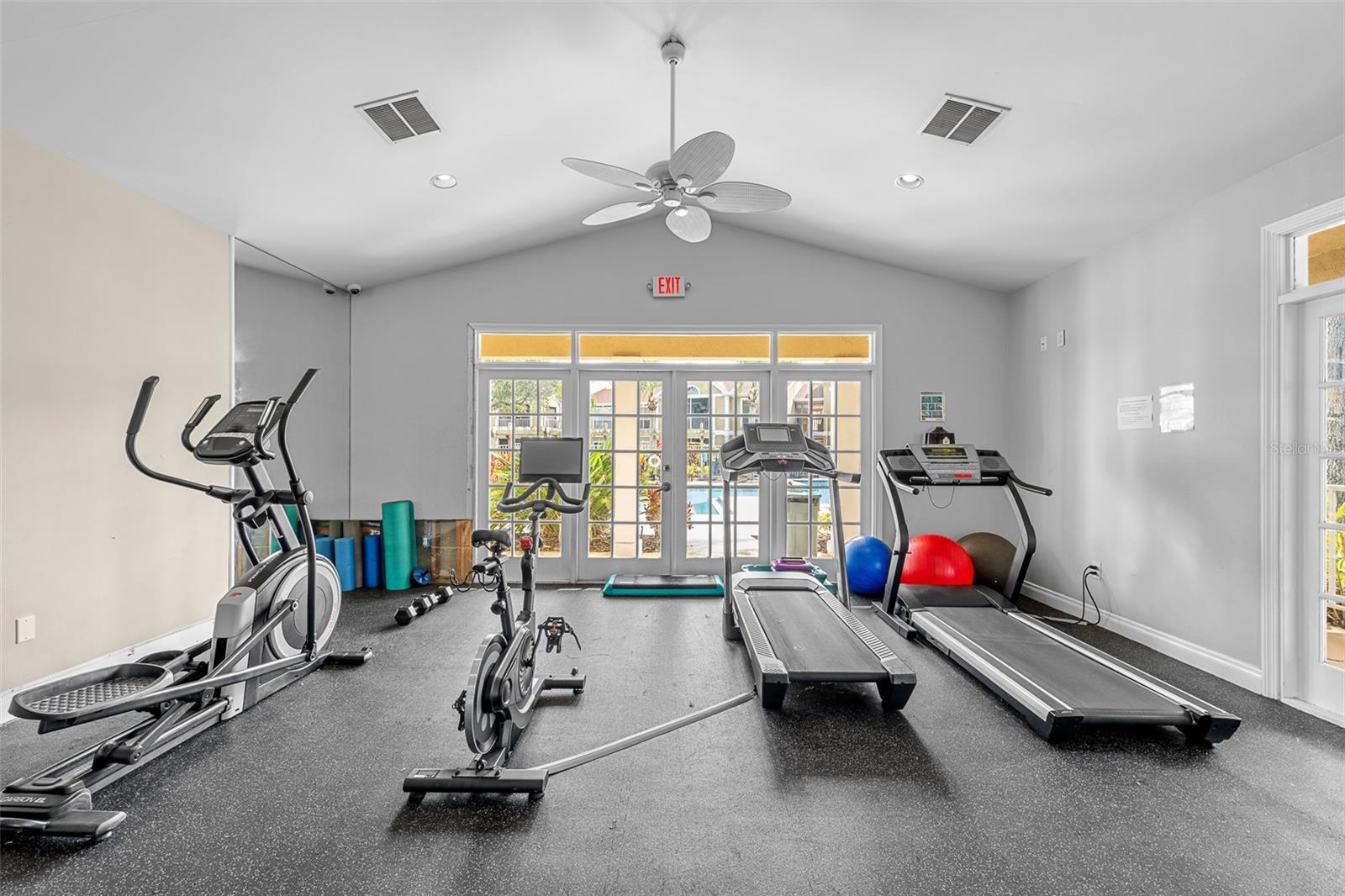 HIGHLANDS AT HUNTERS GREEN A CONDO - Residential