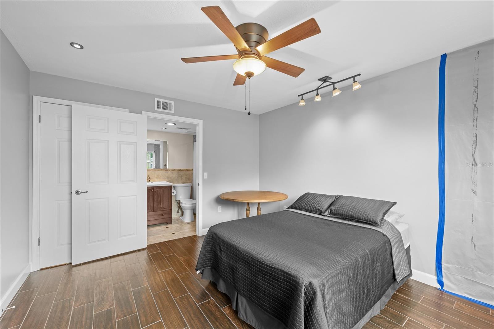 HIGHLANDS AT HUNTERS GREEN A CONDO - Residential