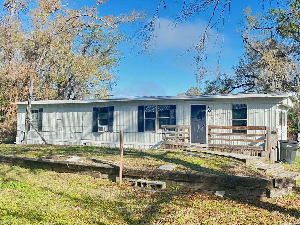 Photo of 711 Nashville Road, Lakeland, FL 33815 (MLS # O6393494)