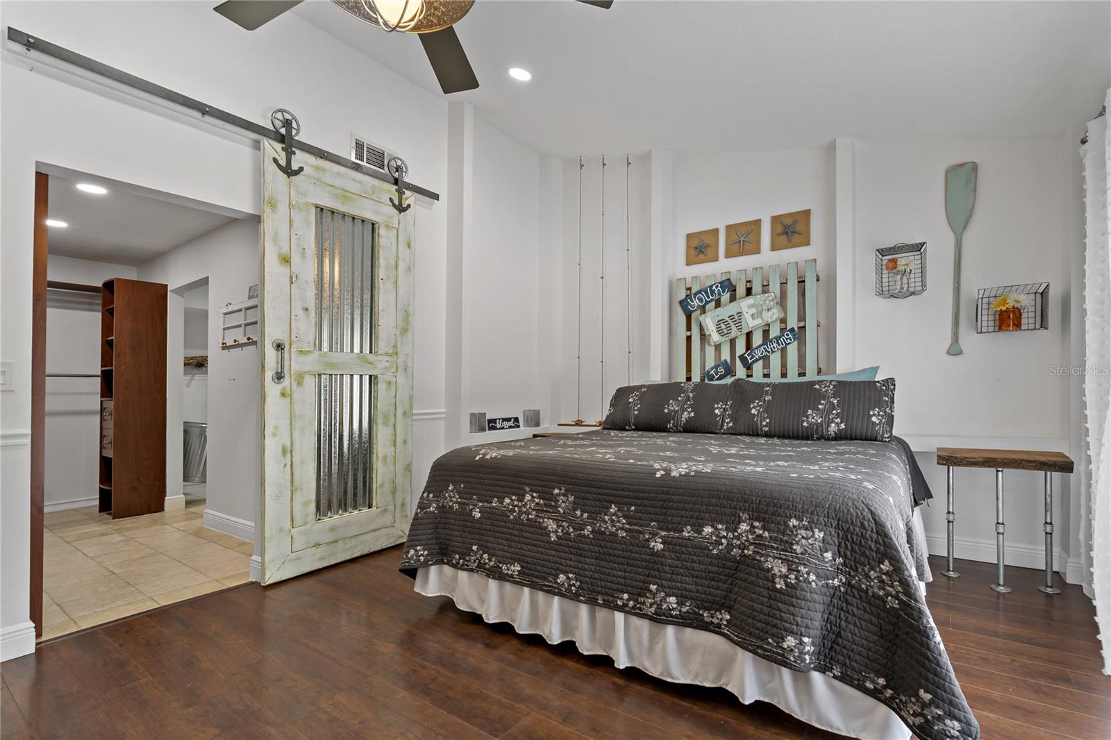 RUSTIC OAKS 1ST ADD - Residential Lease