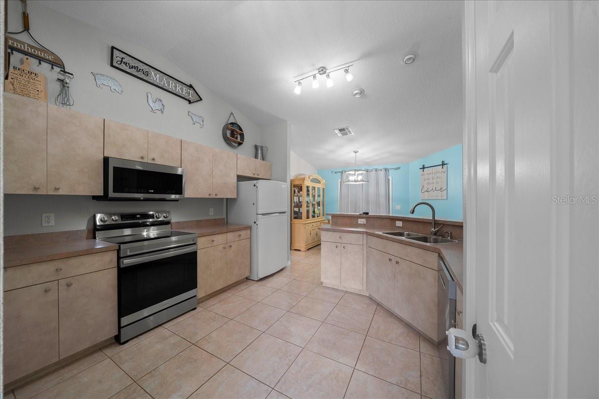 KINGSLAND COUNTRY ESTATE - Residential
