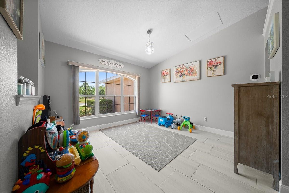 KINGSLAND COUNTRY ESTATE - Residential