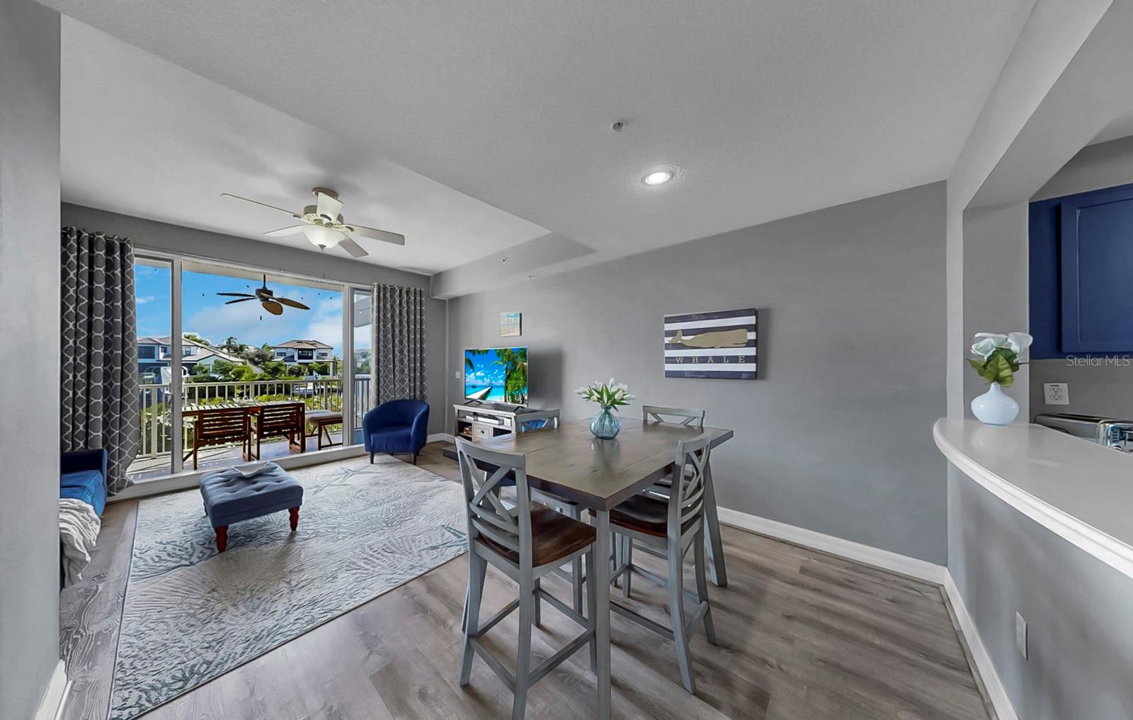 BAHIA BEACH TWNHMS PH 1A - Residential