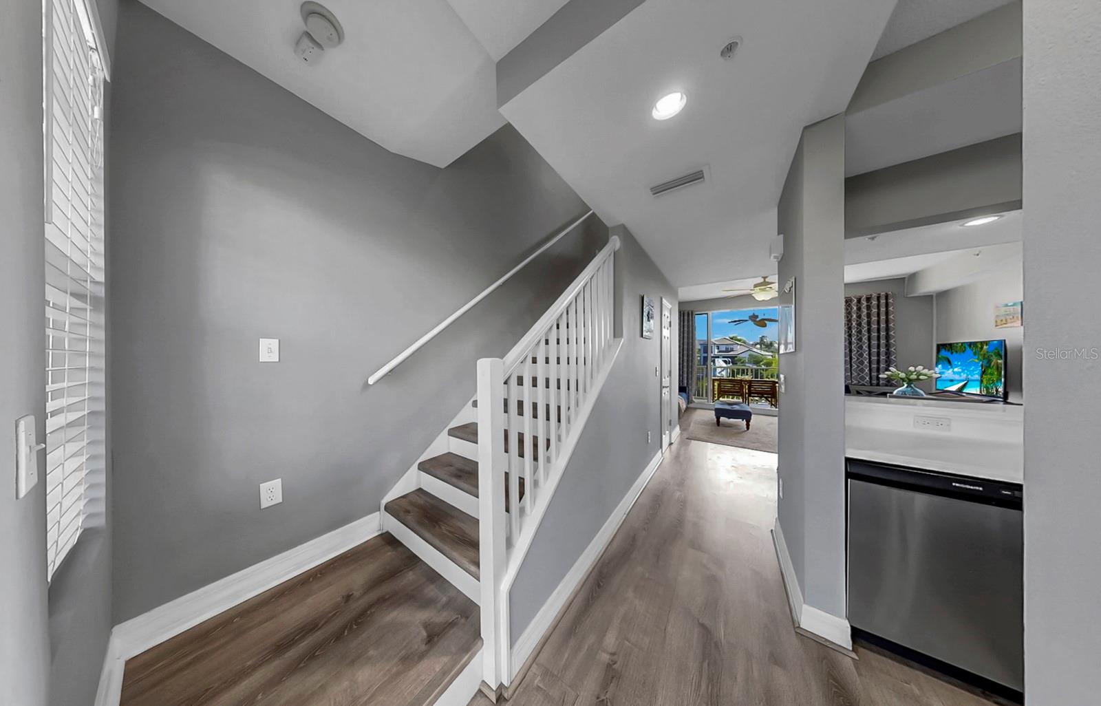 BAHIA BEACH TWNHMS PH 1A - Residential