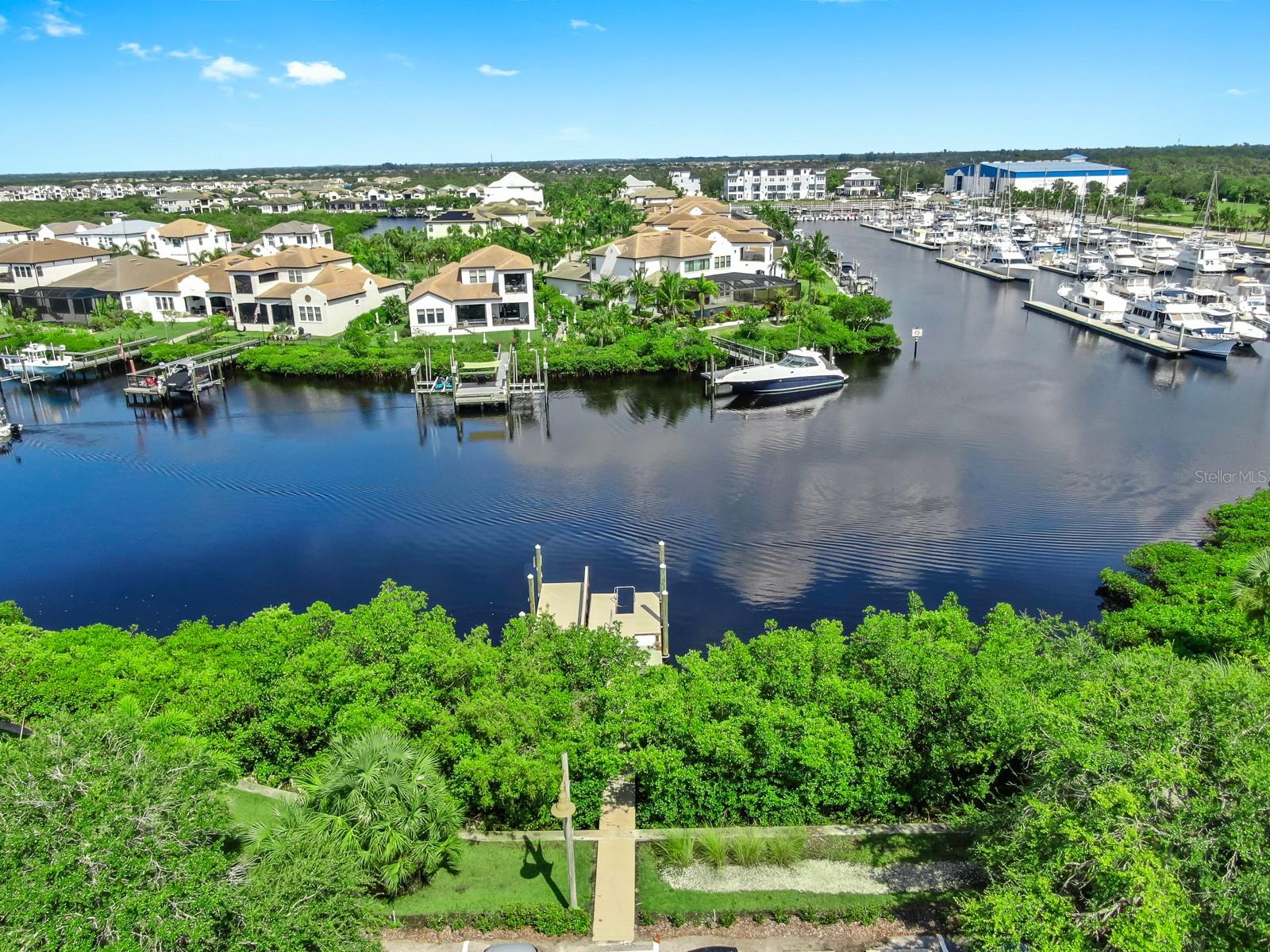 BAHIA BEACH TWNHMS PH 1A - Residential