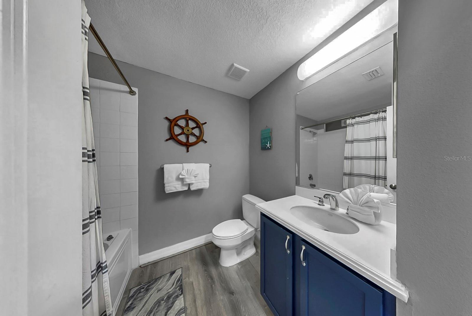 BAHIA BEACH TWNHMS PH 1A - Residential