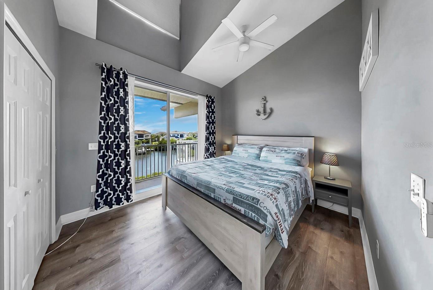 BAHIA BEACH TWNHMS PH 1A - Residential