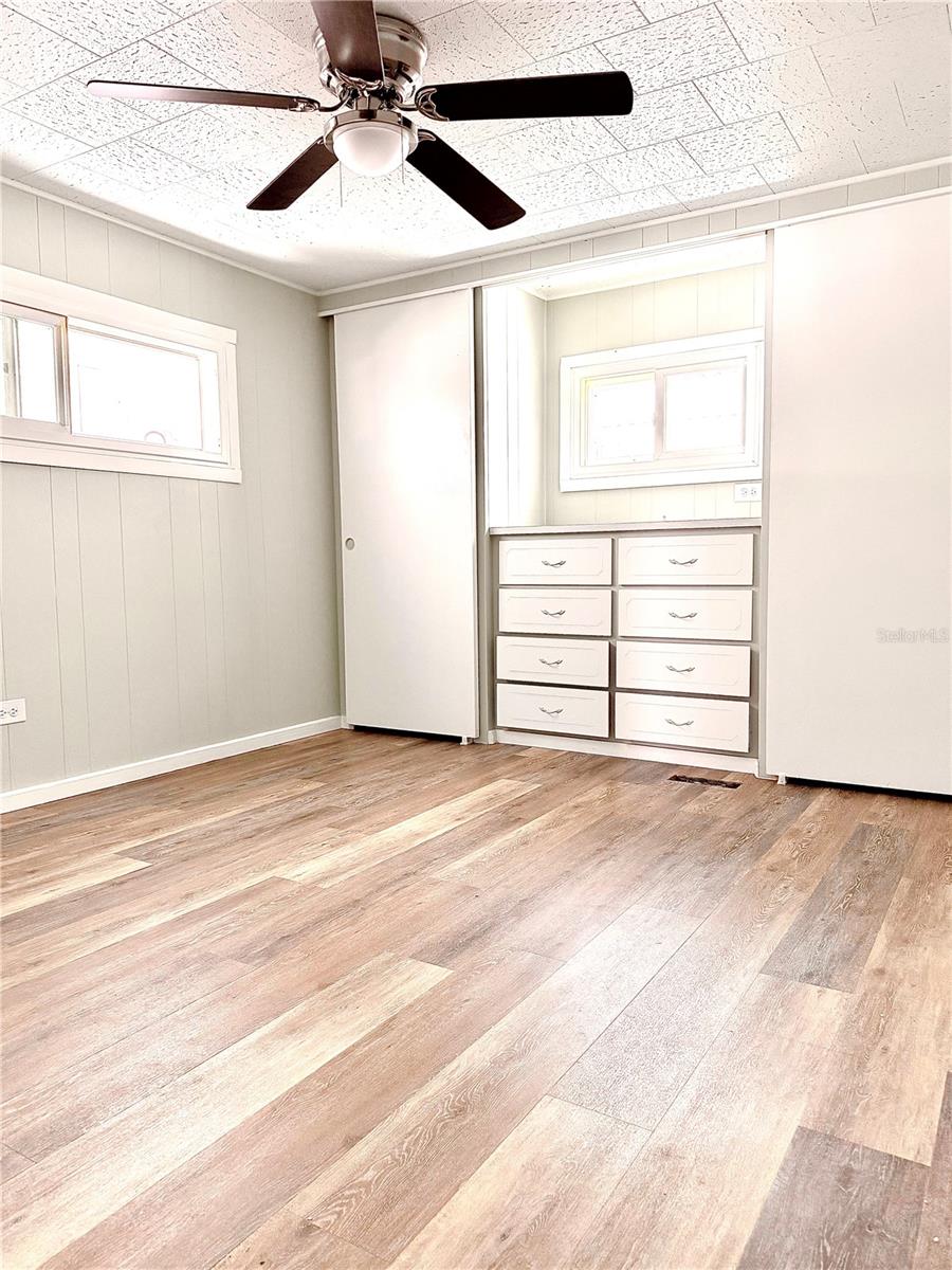 FAIR LANE ACRES THIRD ADD - Residential