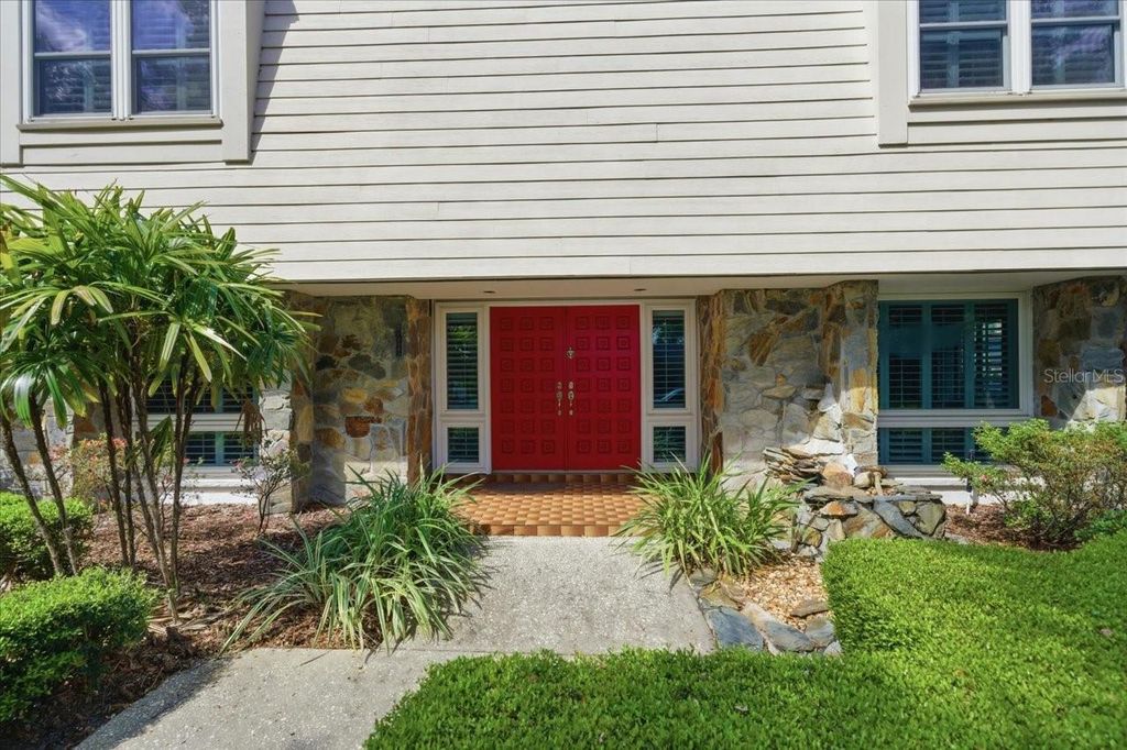 Photo of 13305 Golf Crest Circle, Tampa, FL 33618 (MLS # TB8494332)