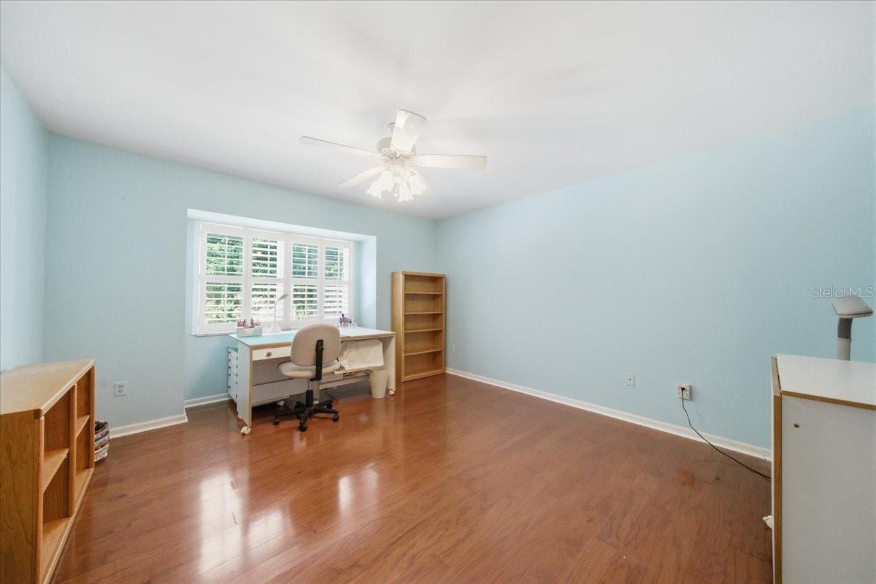 CARROLLWOOD VILLAGE SEC 1 - Residential