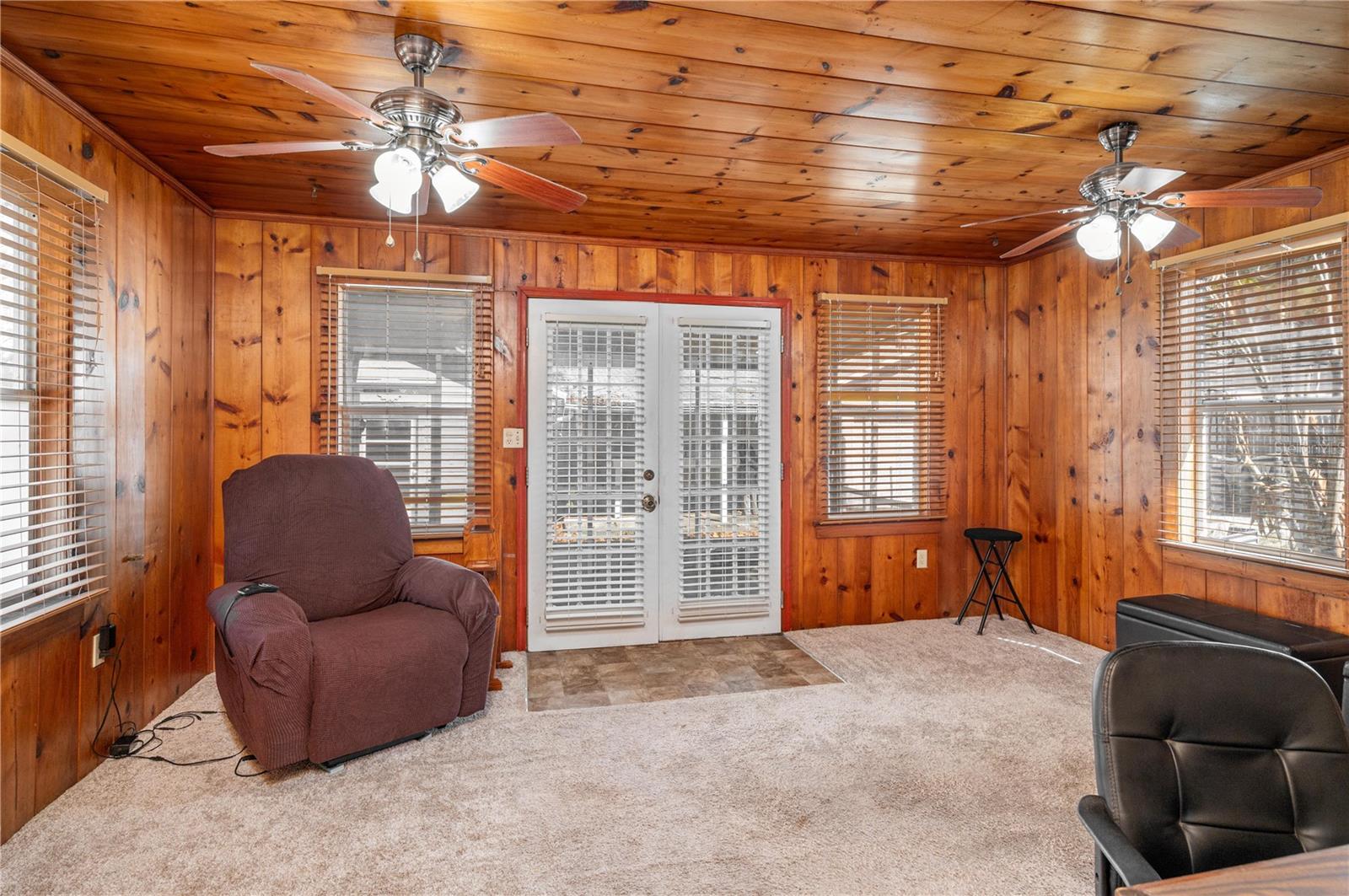 COLLEGE HEIGHTS OR COKER & BUZBEE - Residential