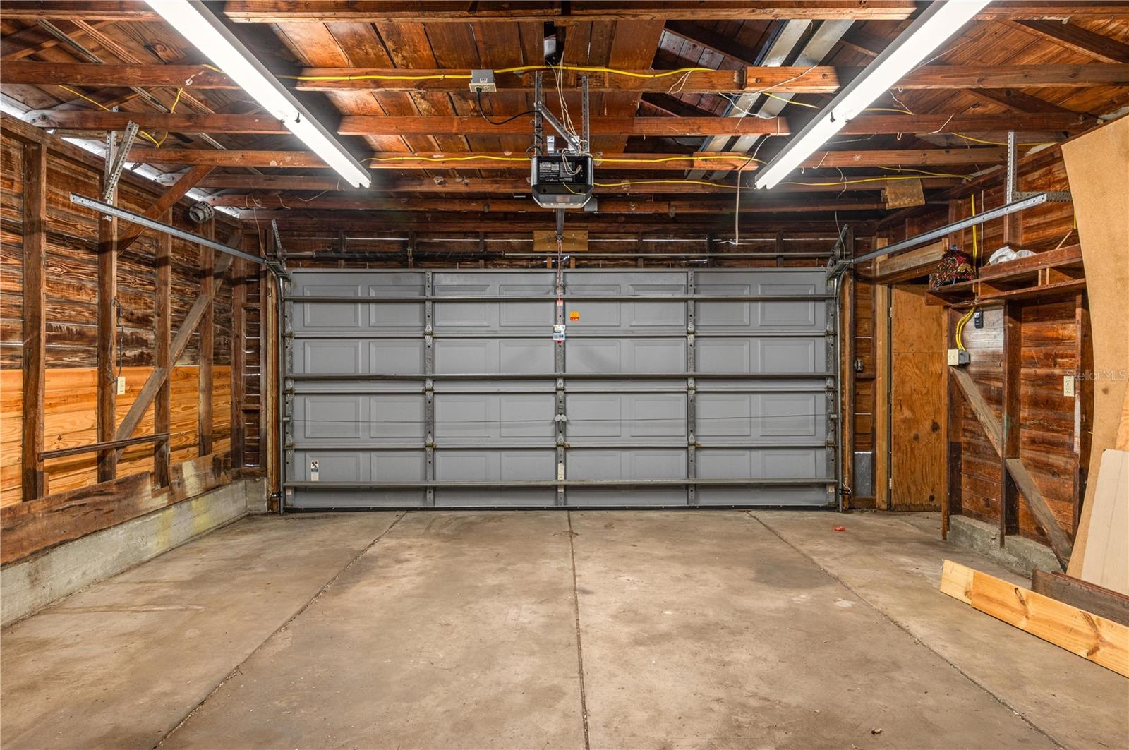 COLLEGE HEIGHTS OR COKER & BUZBEE - Residential