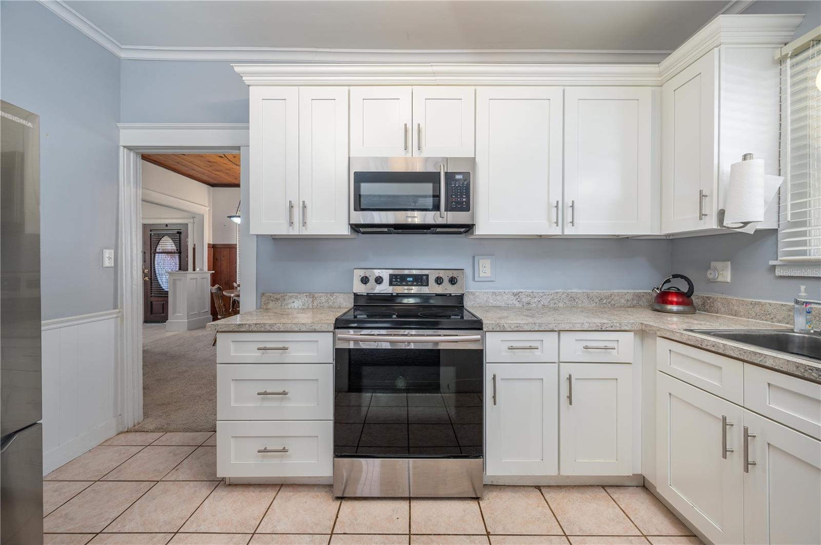 COLLEGE HEIGHTS OR COKER & BUZBEE - Residential