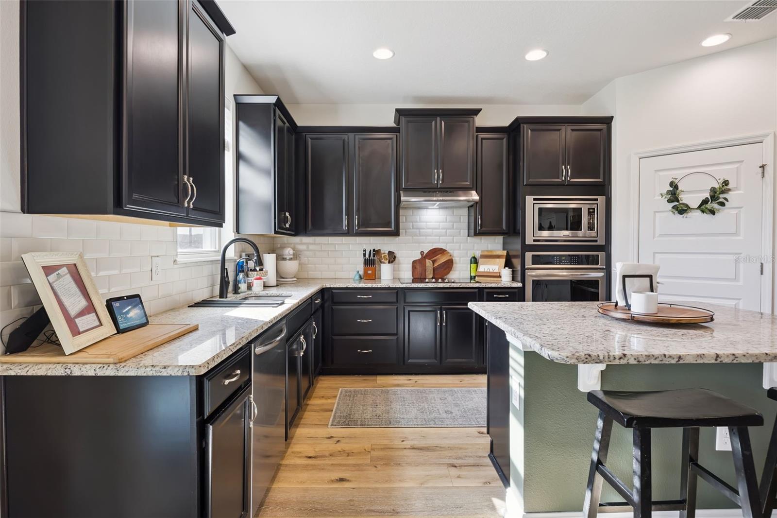 WATERLEIGH COMMUNITY - Residential