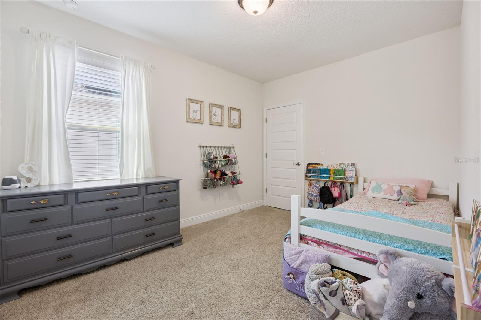 WATERLEIGH COMMUNITY - Residential