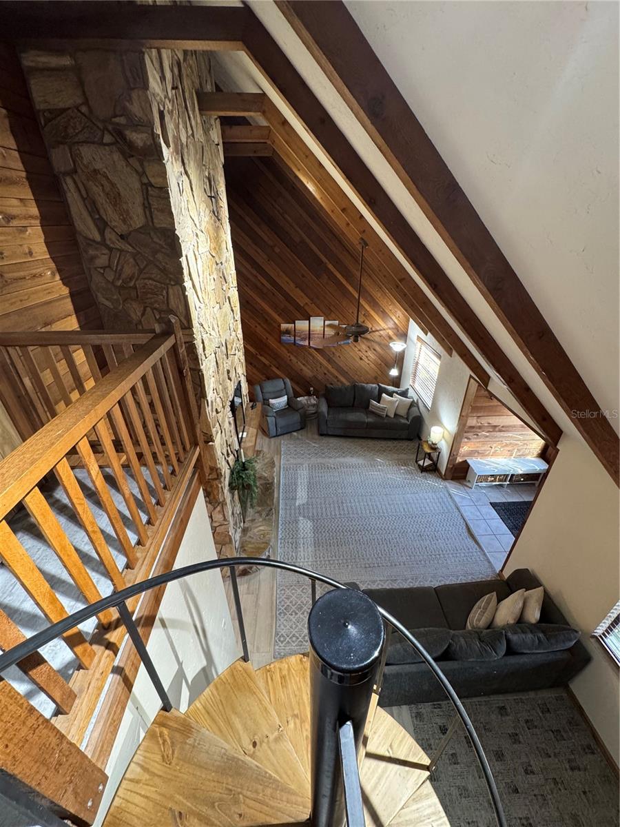 HOMECROFT - Residential